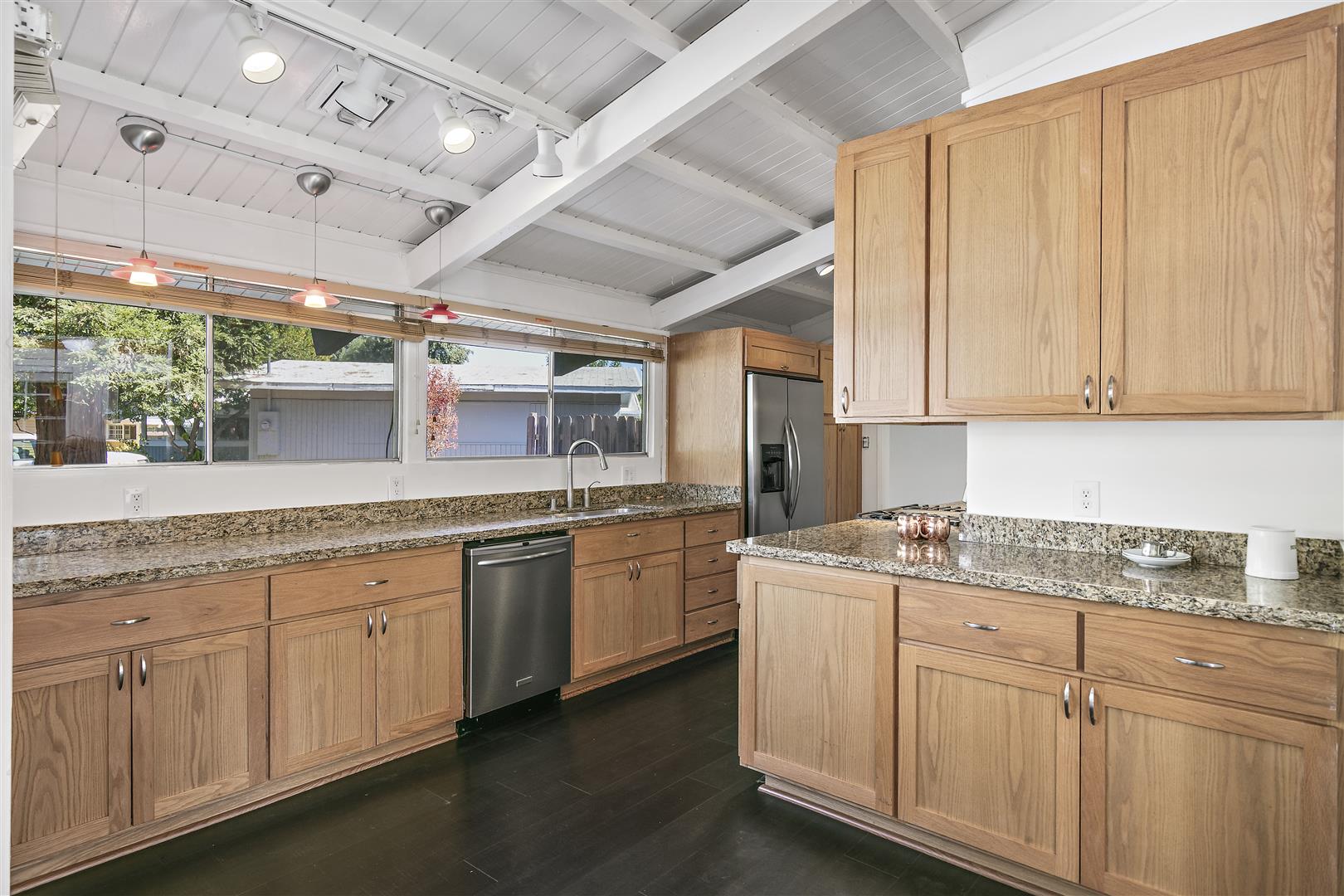 1407 Whitewood Pl, Concord CA