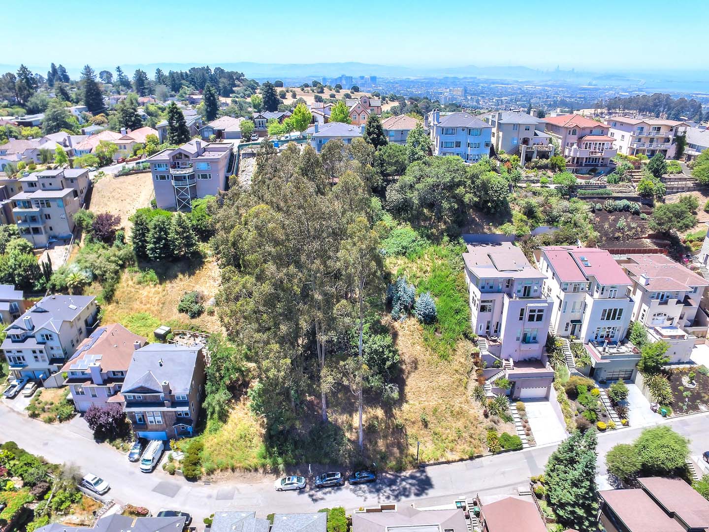217 Sheridan Rd, Oakland CA