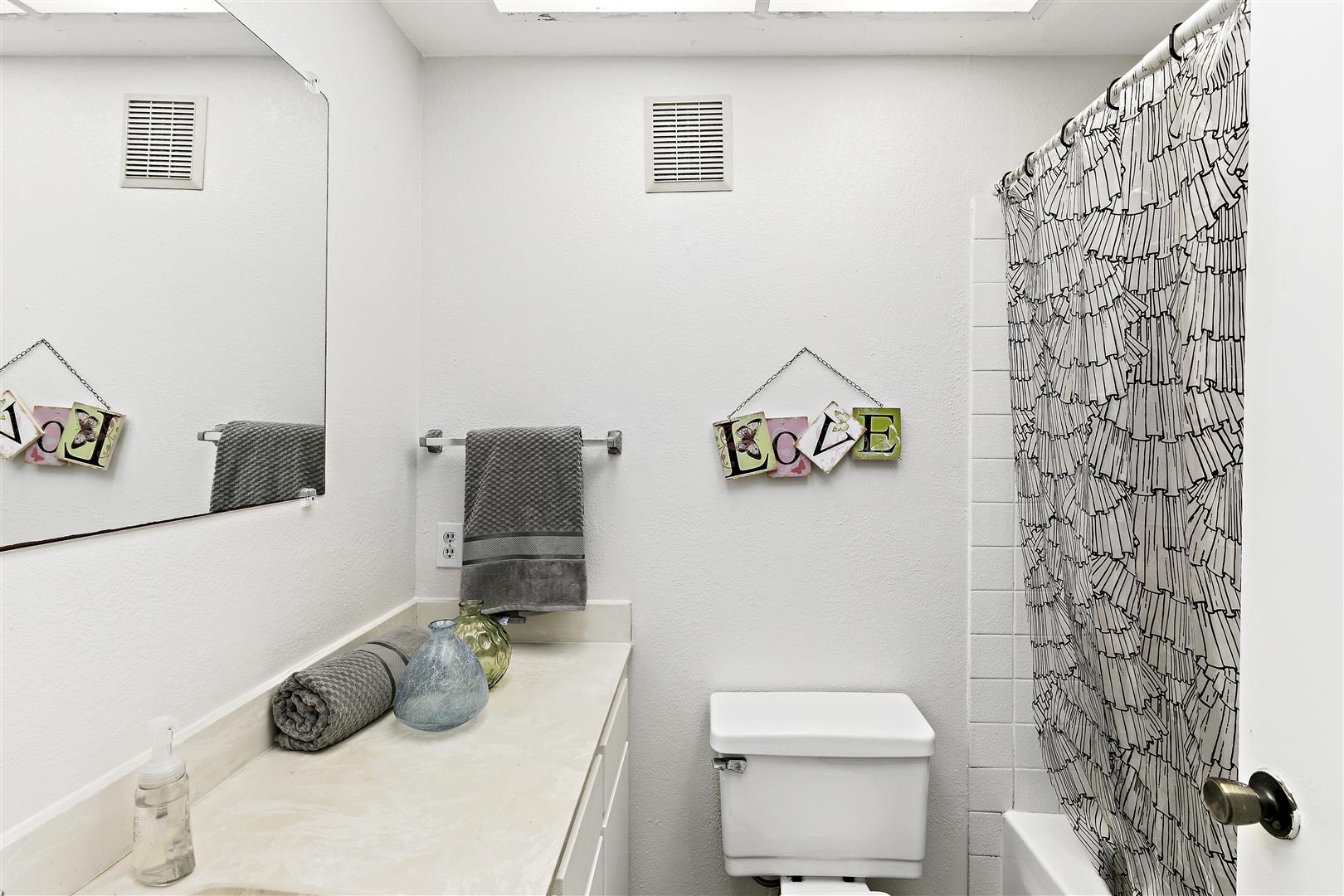 2119 2119 Sarah Dr, Pinole CA