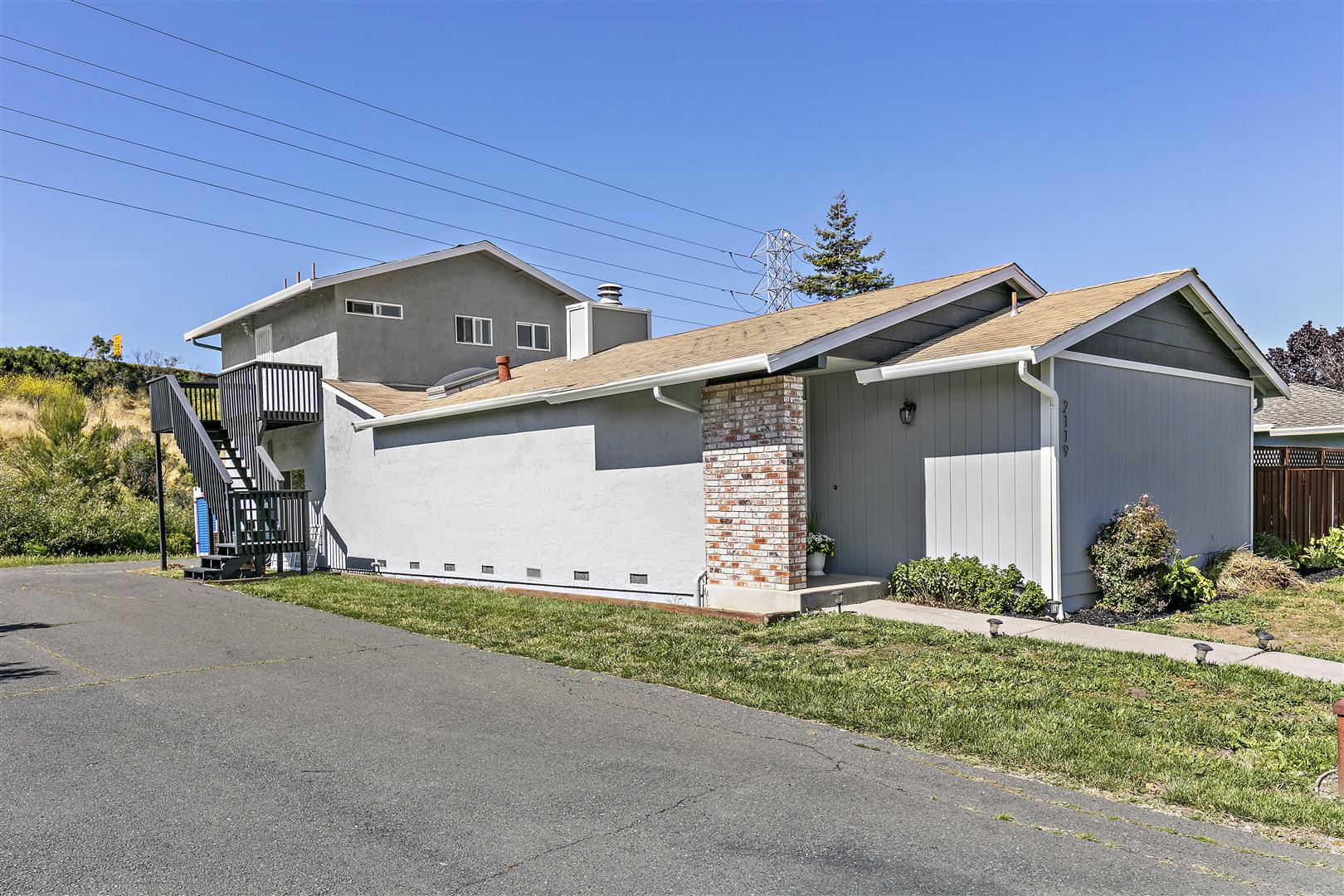 2119 2119 Sarah Dr, Pinole CA