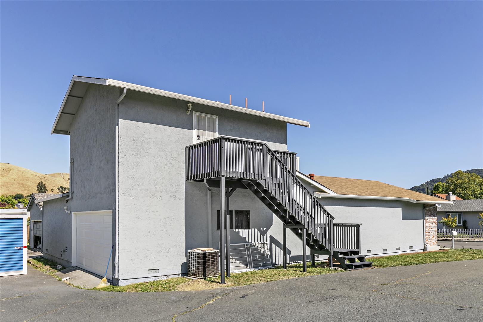 2119 2119 Sarah Dr, Pinole CA