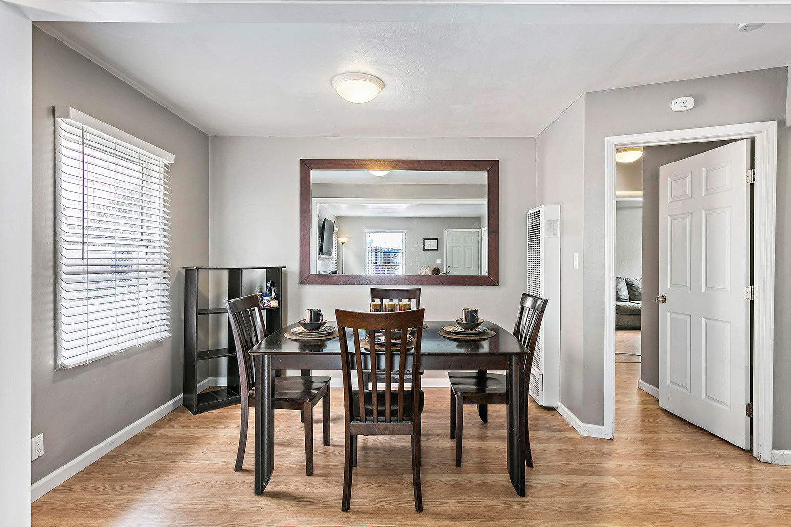 2197 E 24th, Oakland CA