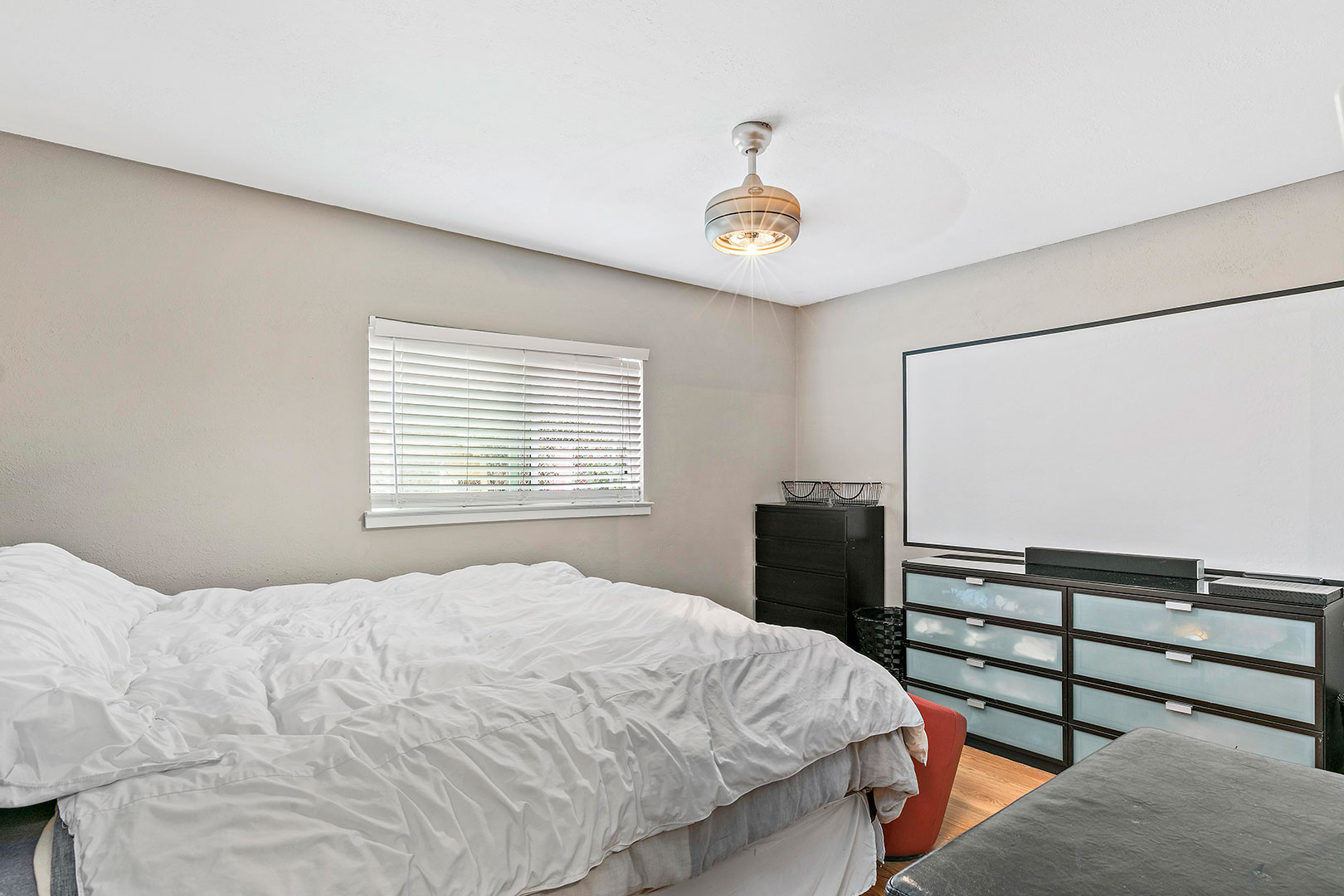 2197 E 24th, Oakland CA