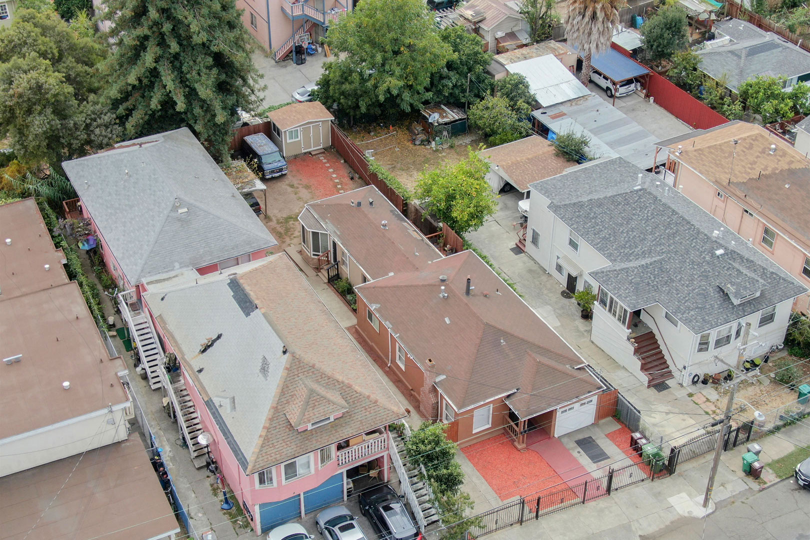 2197 E 24th, Oakland CA