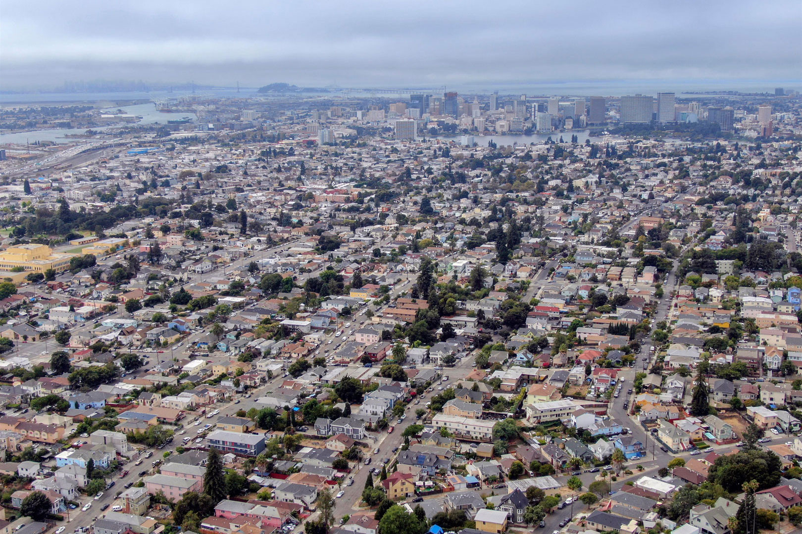 2197 E 24th, Oakland CA