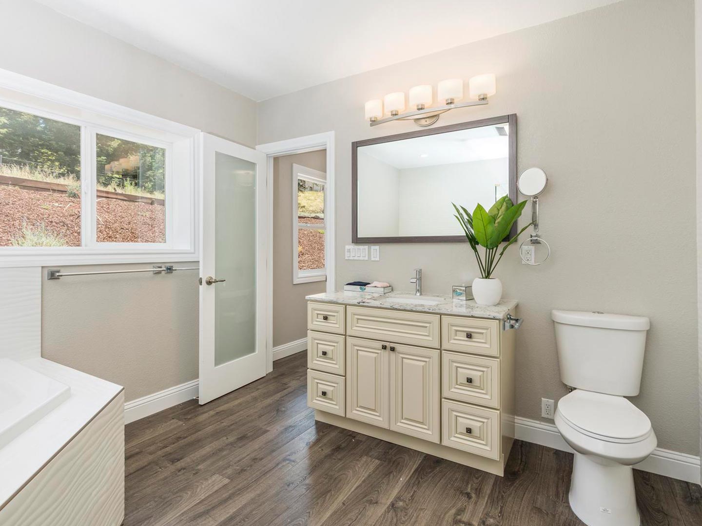 214 Glorietta Blvd, Orinda CA