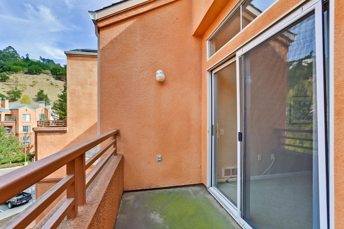 320 Caldecott, 301, Oakland CA