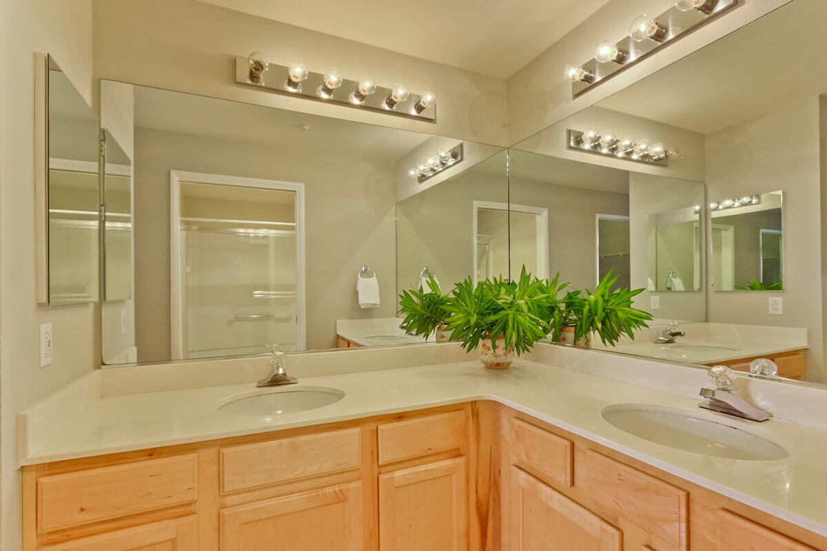 320 Caldecott, 301, Oakland CA
