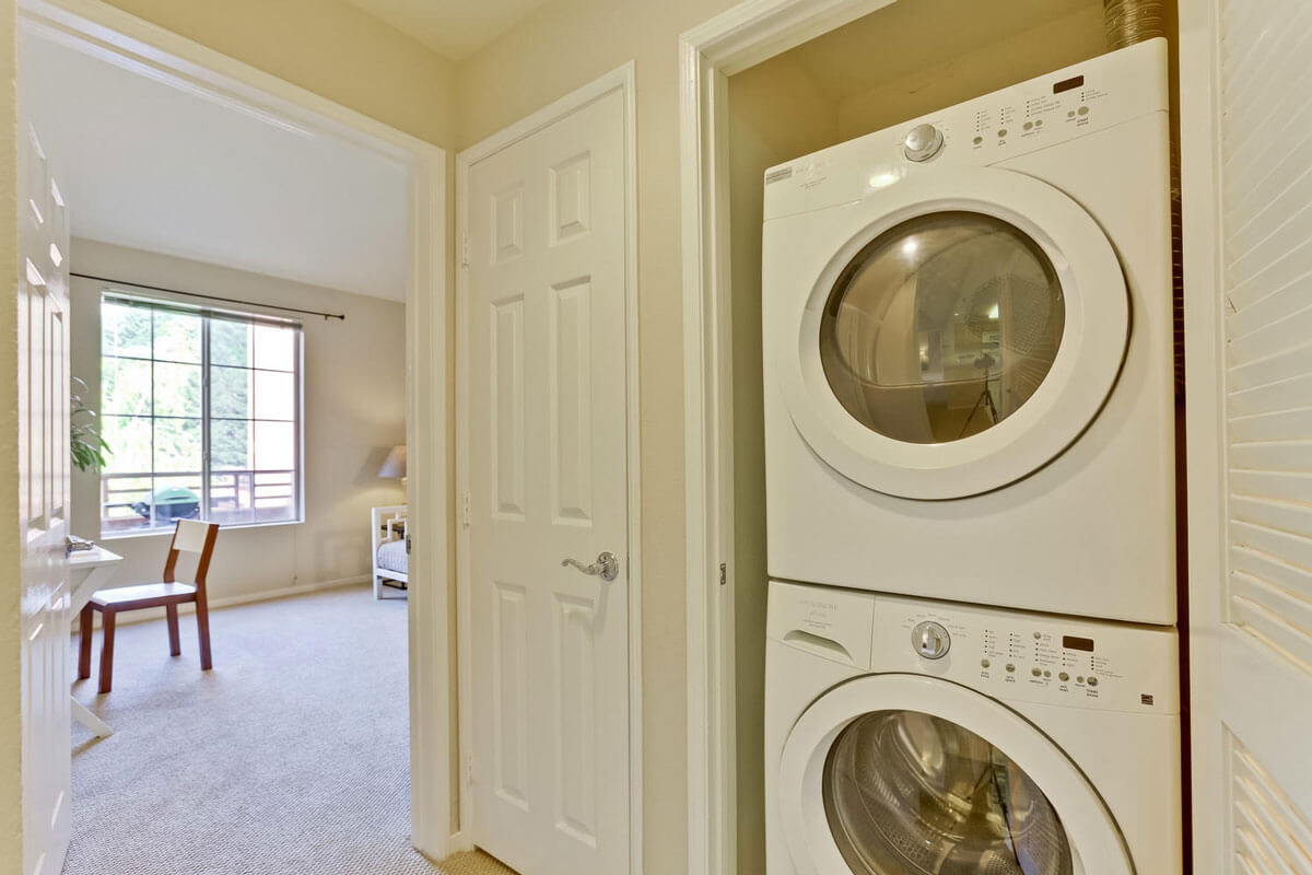 320 Caldecott, 301, Oakland CA