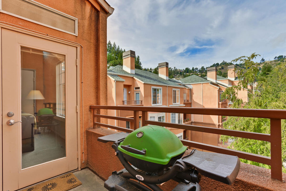 320 Caldecott, 301, Oakland CA