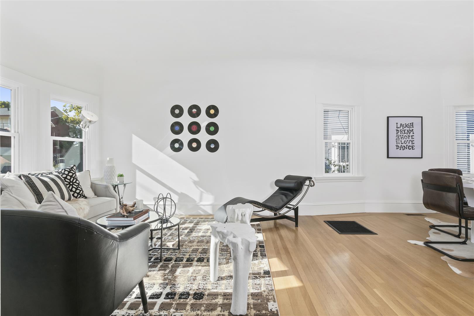 3888 Webster St, Oakland CA