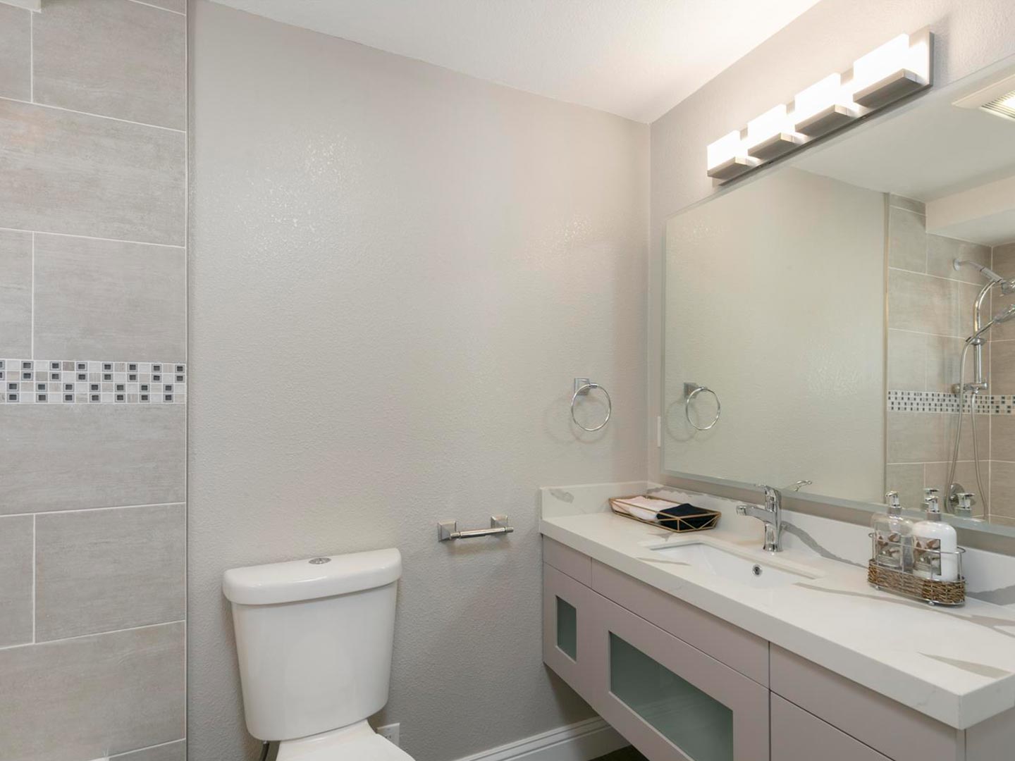 214 Glorietta Blvd, Orinda CA