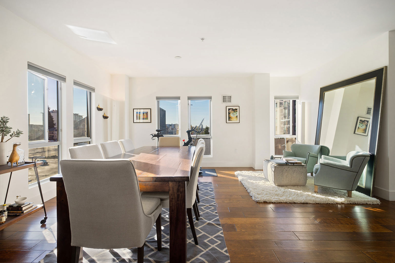 438 W Grand Ave, #401, Oakland CA