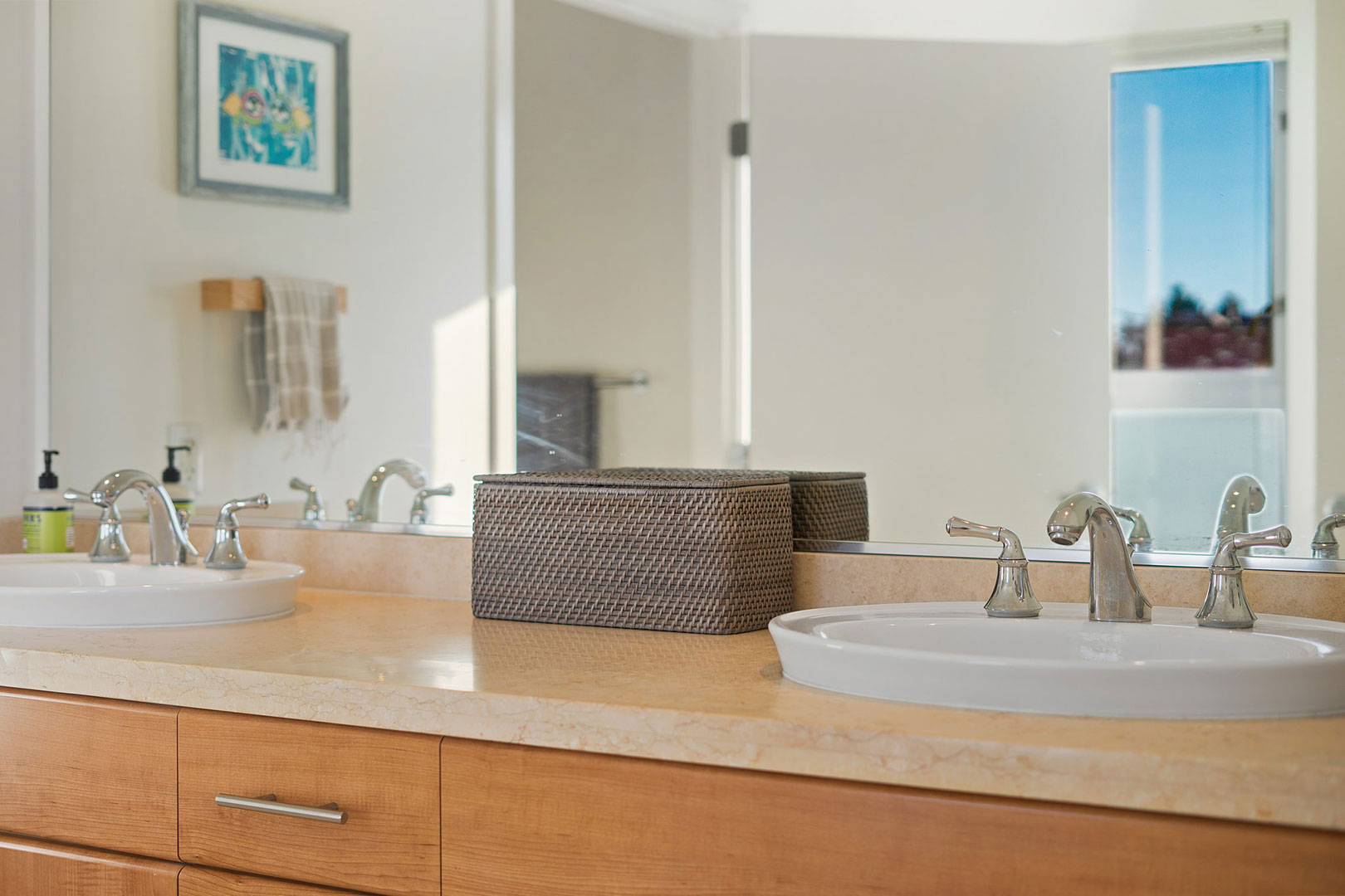 438 W Grand Ave, #401, Oakland CA