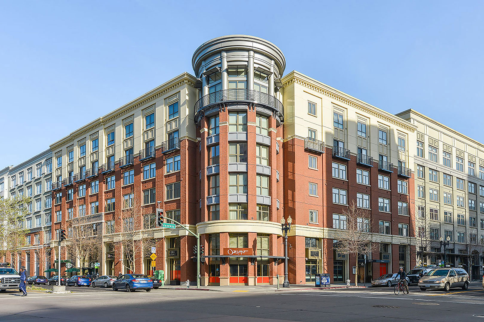 438 W Grand Ave, #401, Oakland CA