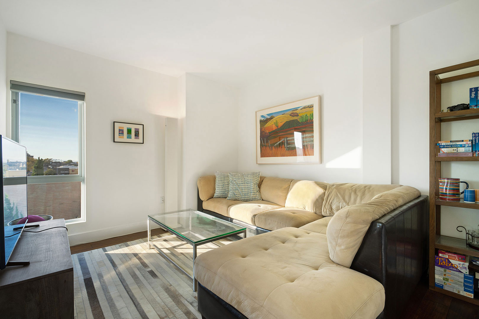 438 W Grand Ave, #401, Oakland CA