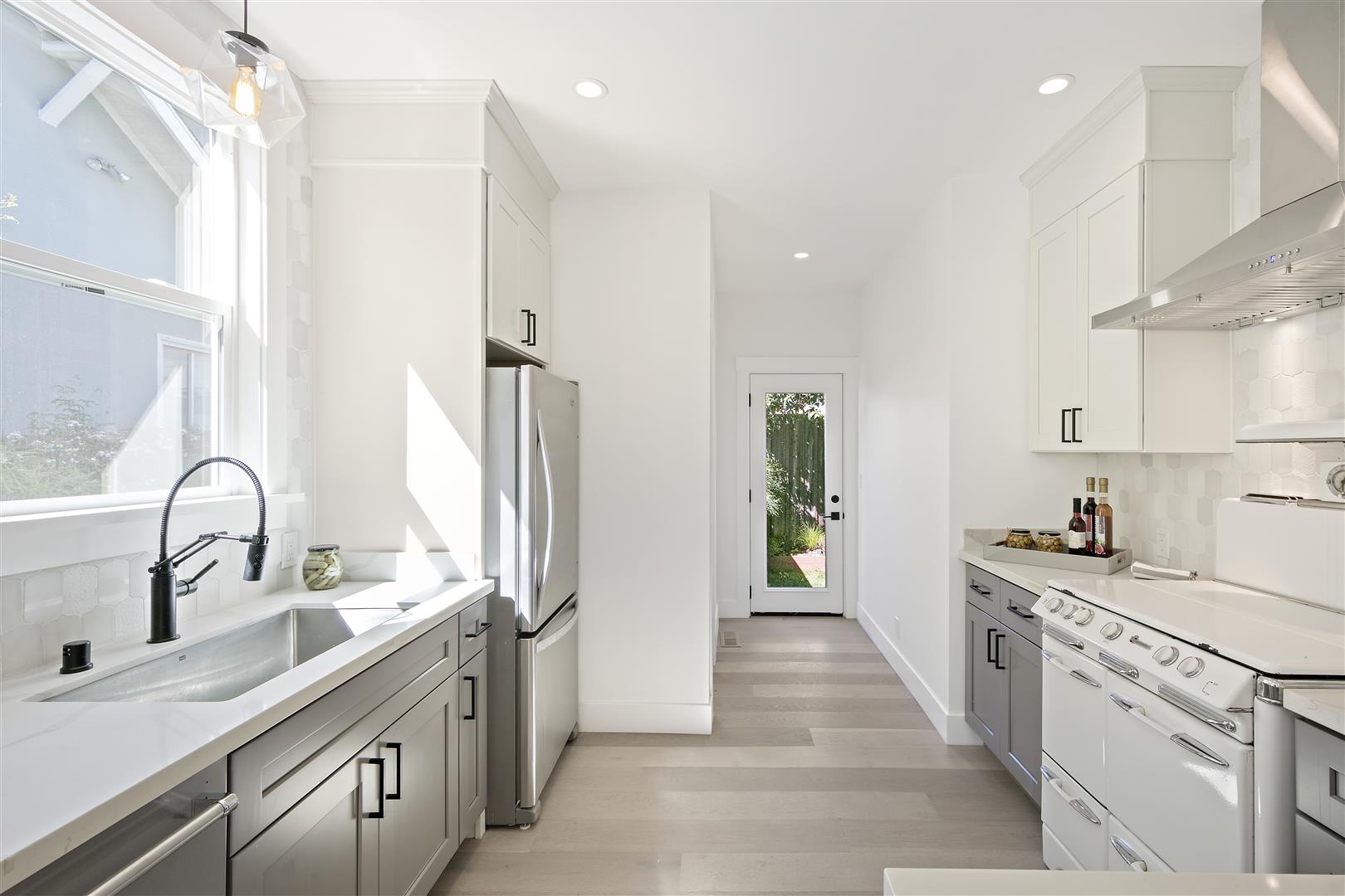 466 Rich St, Oakland CA