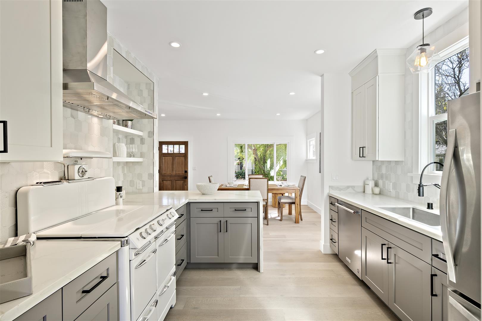 466 Rich St, Oakland CA