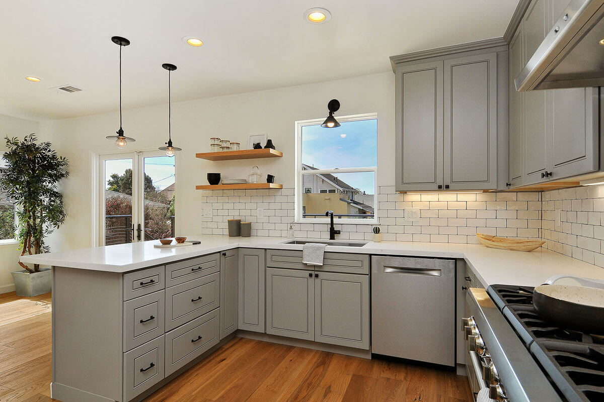 5917 Canning St, Oakland CA