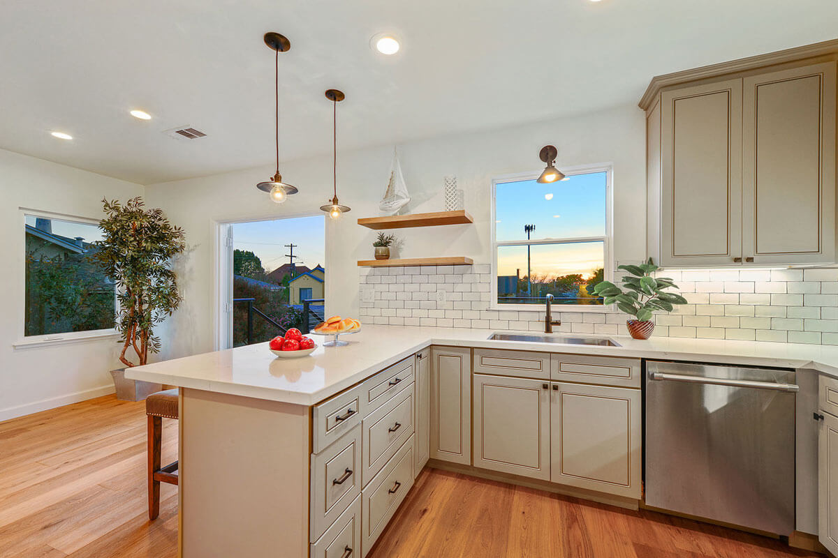5917 Canning St, Oakland CA