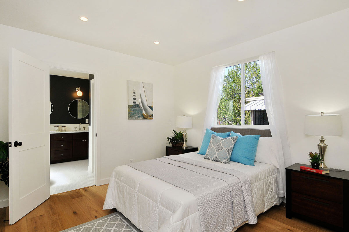 5917 Canning St, Oakland CA