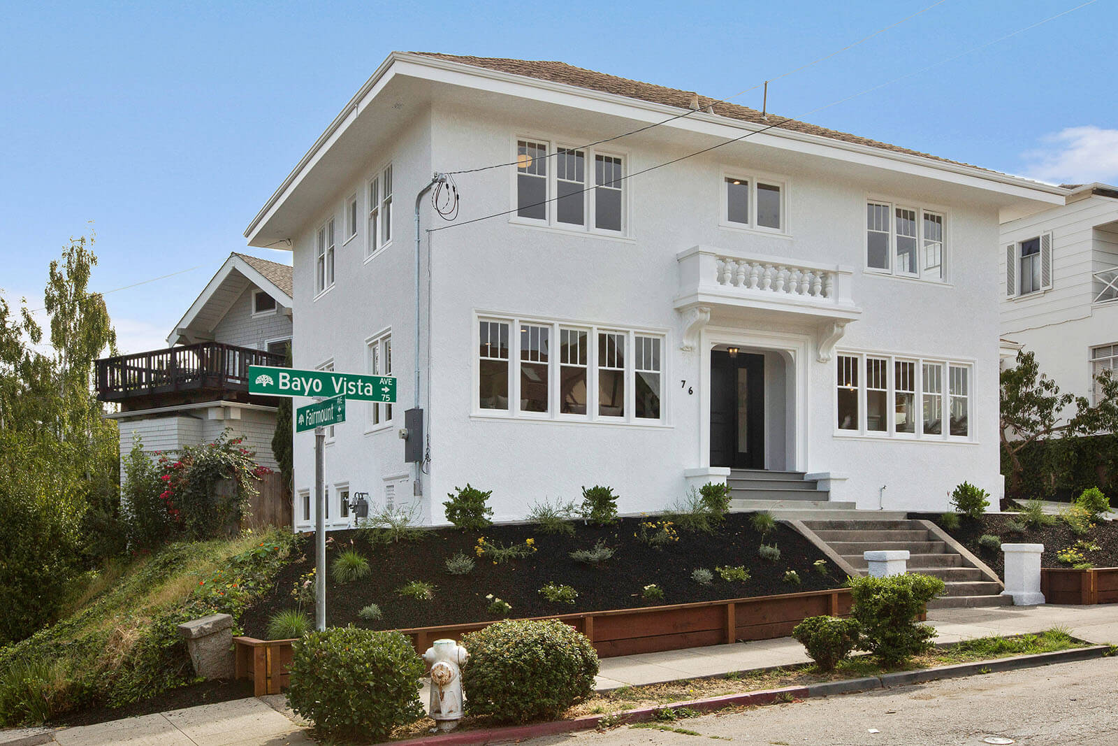 76 Bayo Vista Ave, Oakland CA