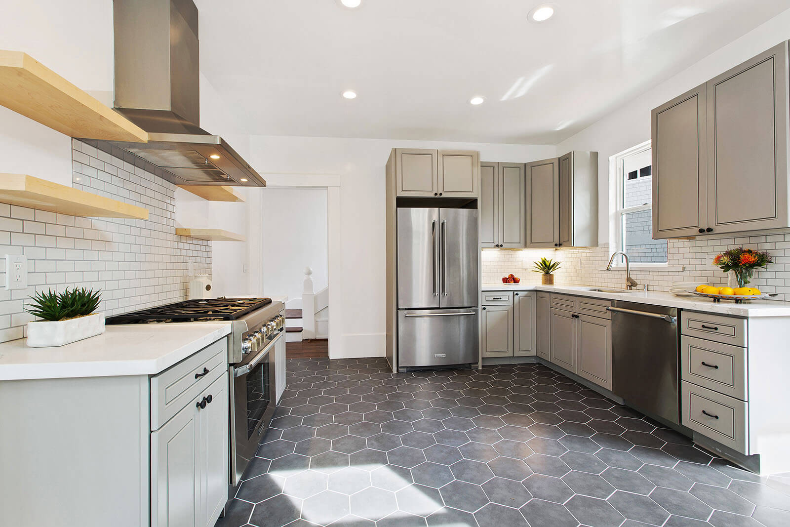 76 Bayo Vista Ave, Oakland CA