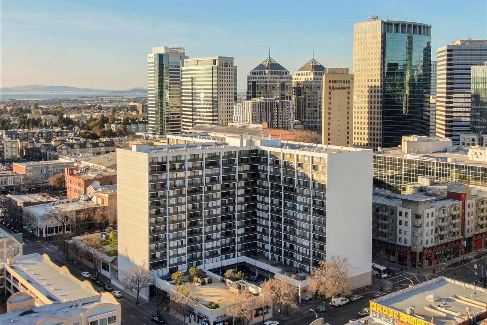 801 Franklin St, #421, Oakland CA