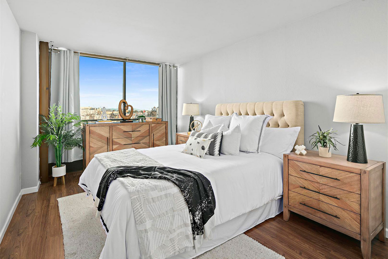 801 Franklin St, #421, Oakland CA
