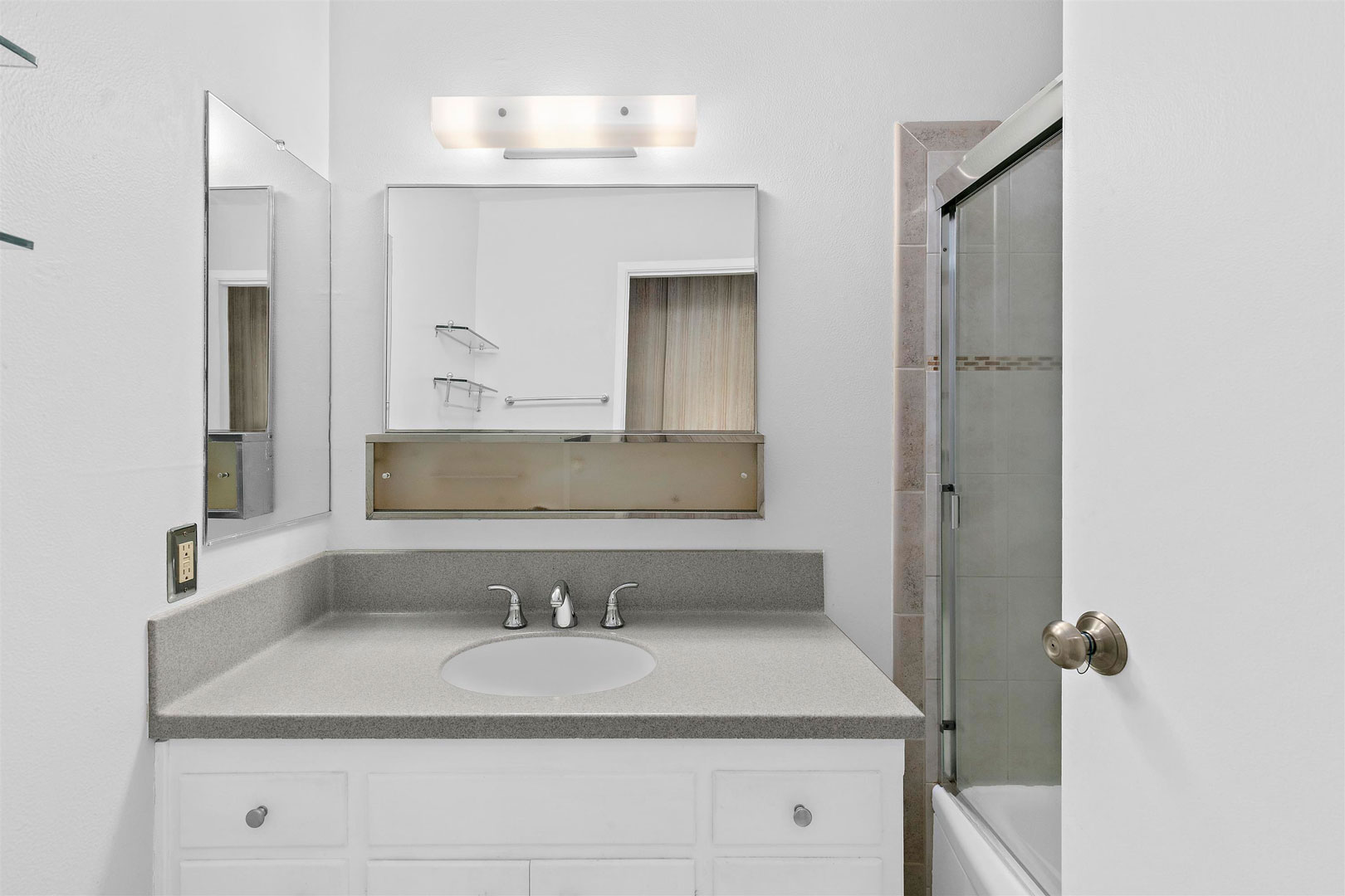 94 Bayo Vista Ave, #203, Oakland CA